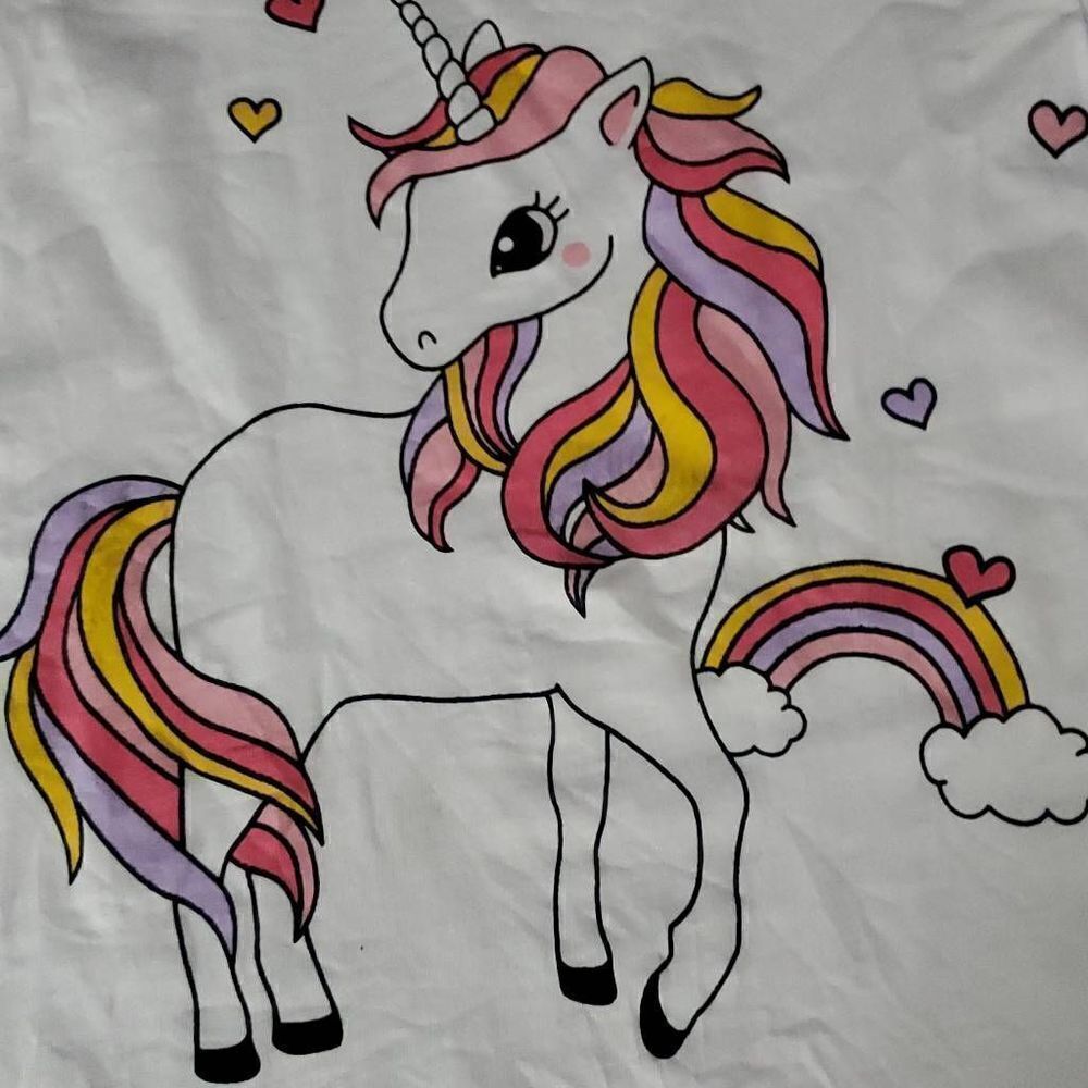 NWOT SASSY UNICORN TEE